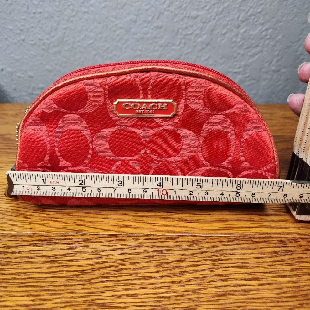 Coach x estee lauder cosmetic pouch - Picture 11 of 13
